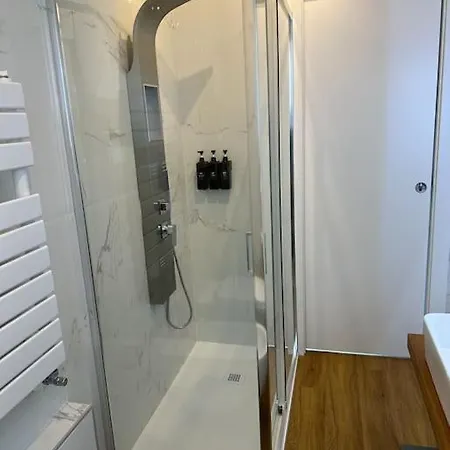 The Captain's Zephyr- Center Leonardo Academy *