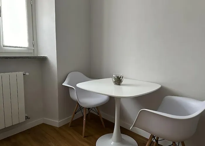 The Captain's Zephyr- Center Leonardo Academy